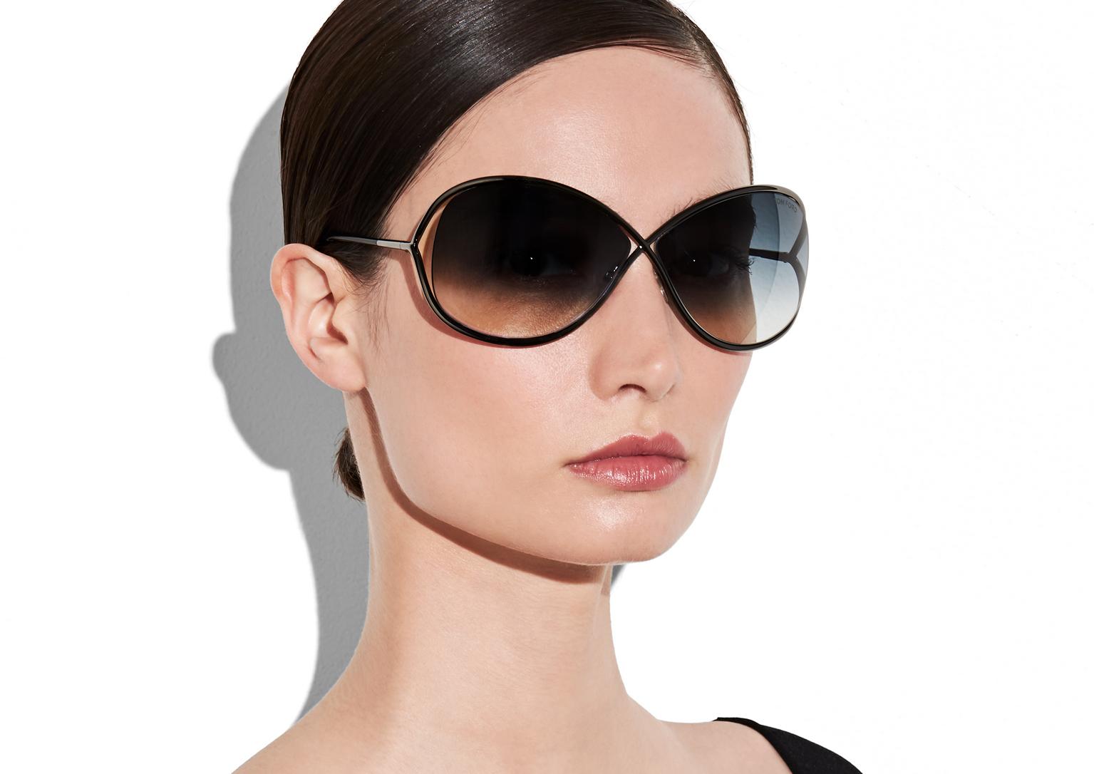 MIRANDA OVERSIZED SOFT SQUARE SUNGLASSES